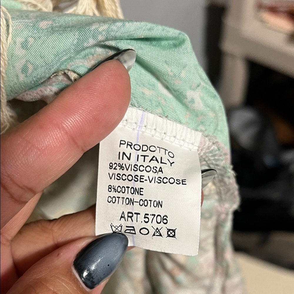 Made in Italy Bohemian Green and Cream Kaftan - Picture 4 of 8
